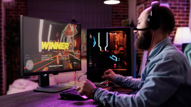 What Drives Engagement in Online Gaming Environments